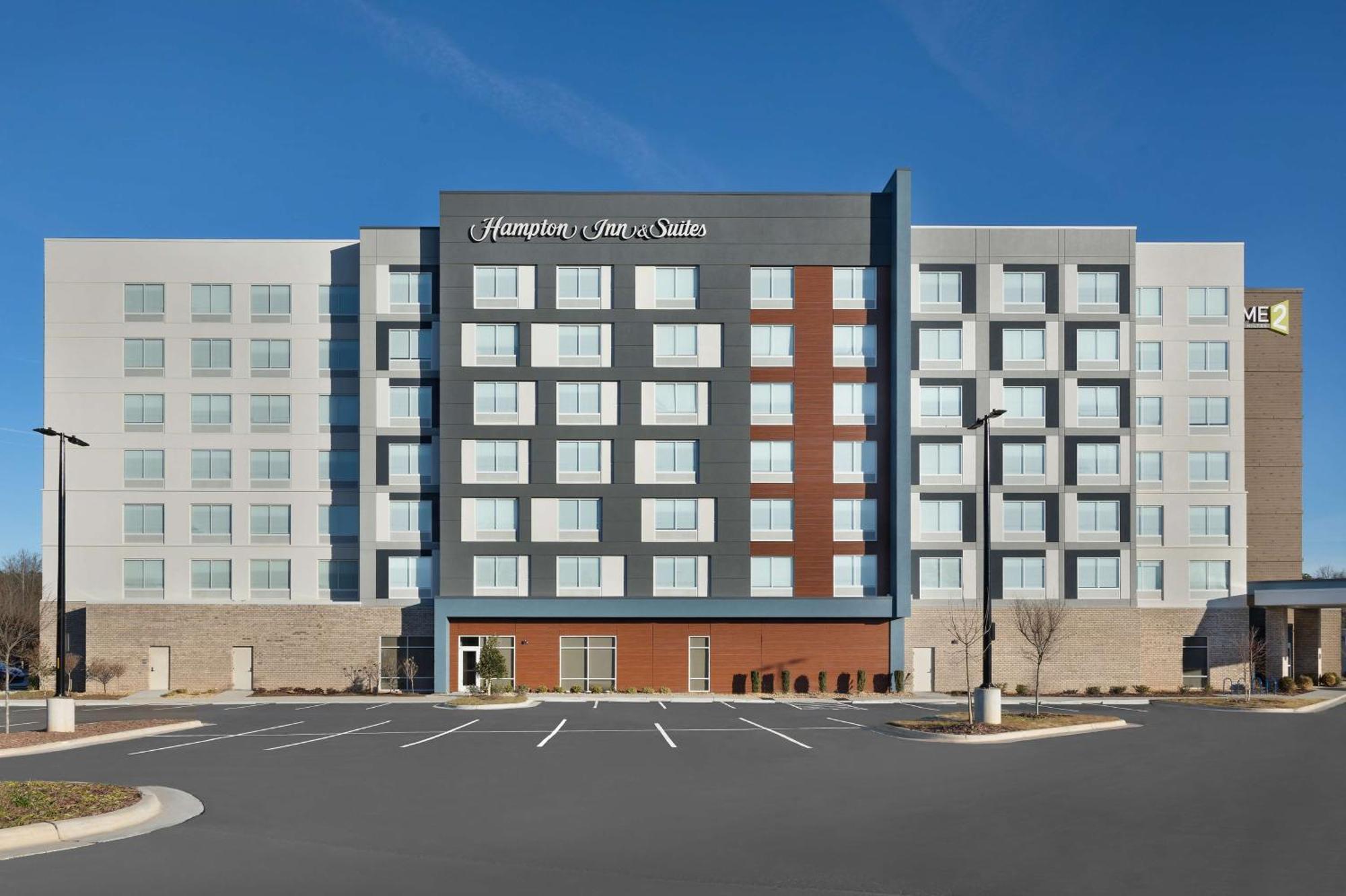 Hampton Inn & Suites Durham University Medical Center ภายนอก รูปภาพ